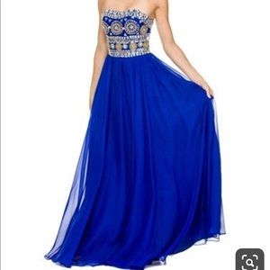 Nox prom dress size M